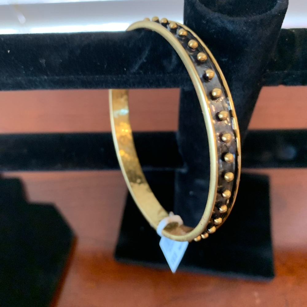 NWT-Julie Vos black & gold 24K overlay bangle